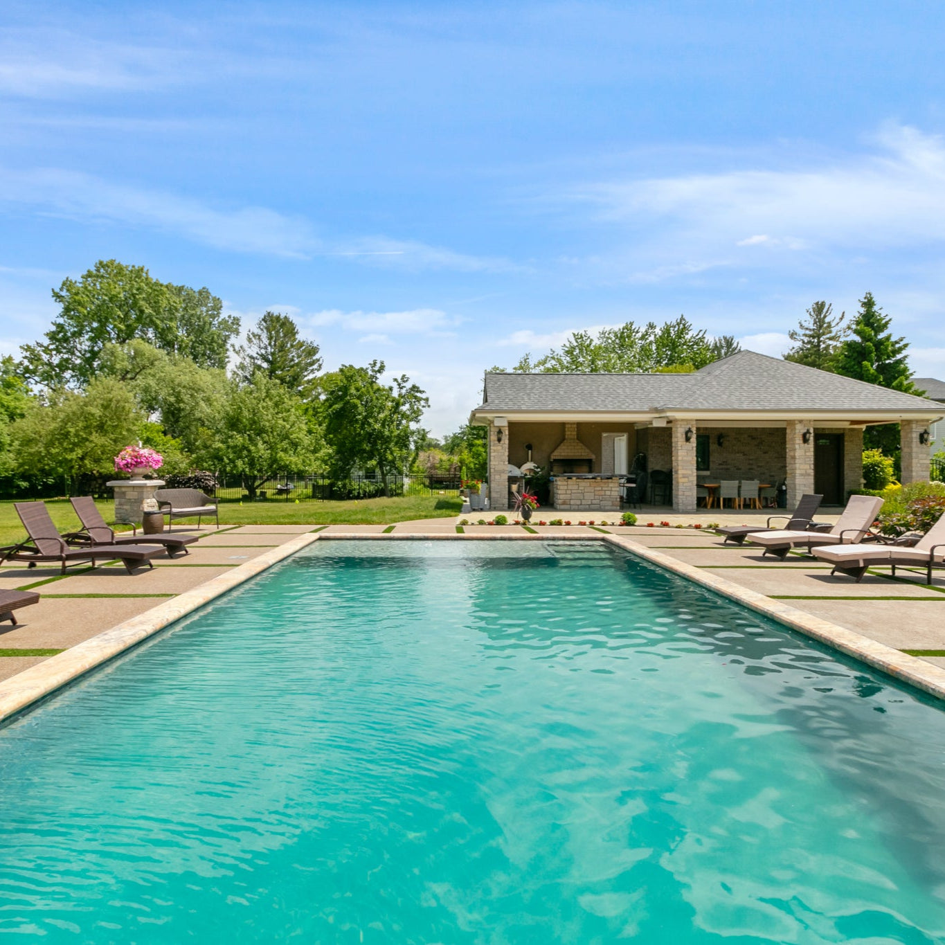 Petrona Construction Outdoor Pool
